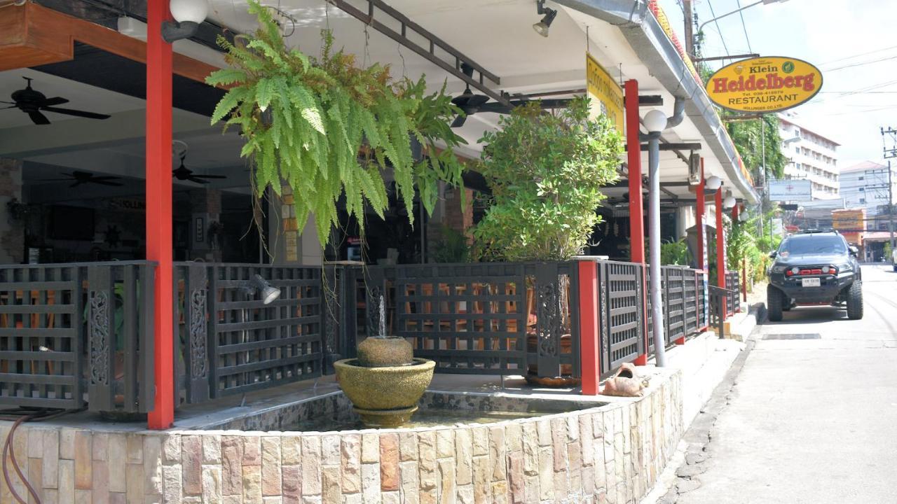 Klein Heidelberg Guesthouse Pattaya Esterno foto