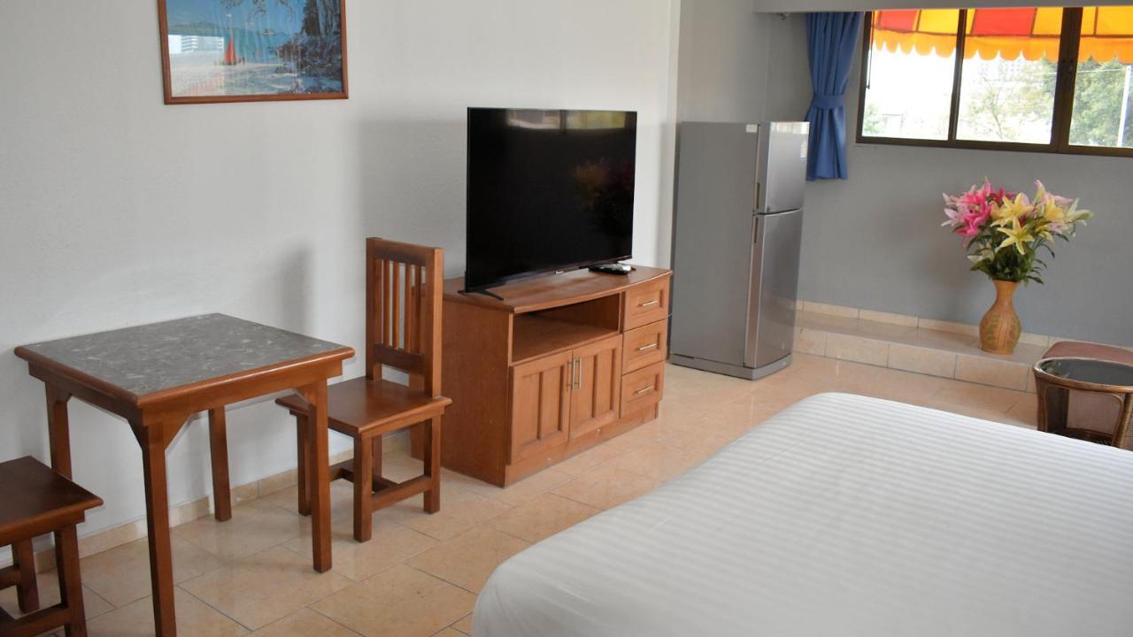 Klein Heidelberg Guesthouse Pattaya Esterno foto