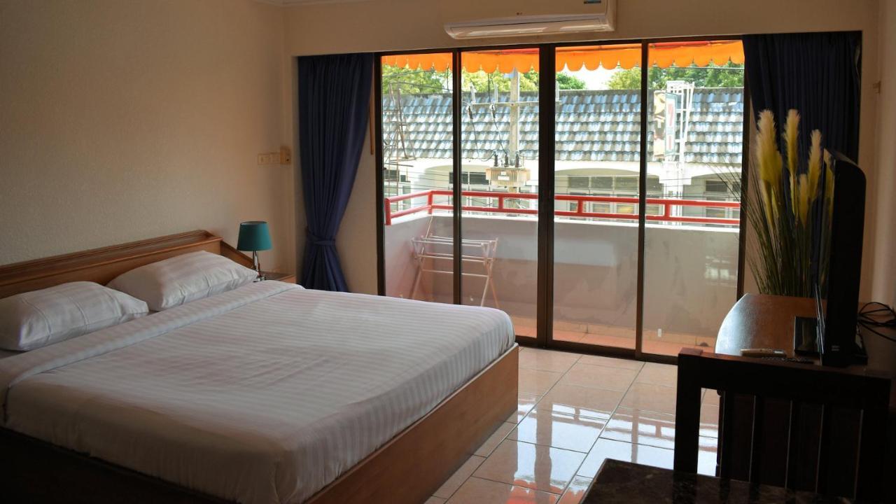 Klein Heidelberg Guesthouse Pattaya Esterno foto