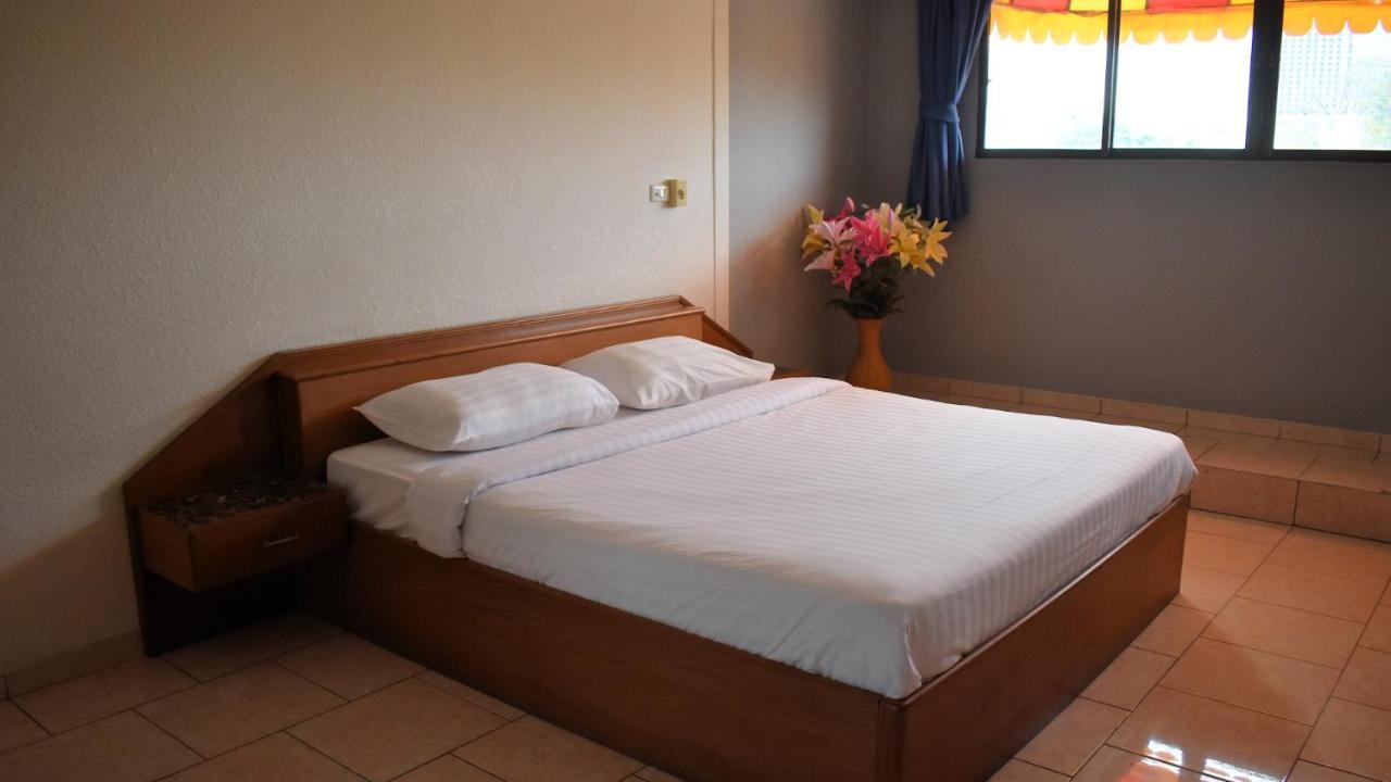 Klein Heidelberg Guesthouse Pattaya Esterno foto