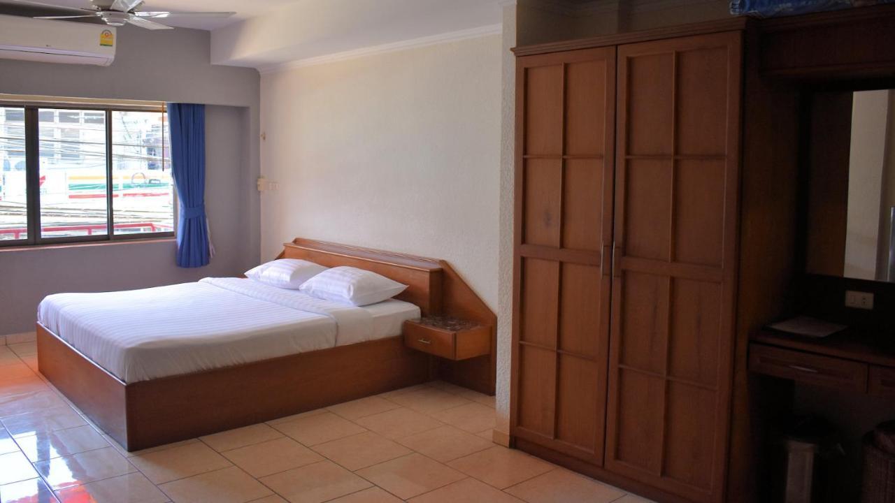 Klein Heidelberg Guesthouse Pattaya Esterno foto