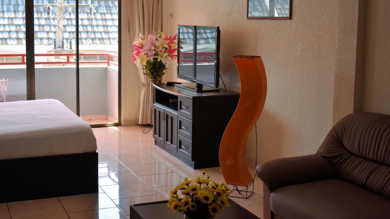 Klein Heidelberg Guesthouse Pattaya Esterno foto
